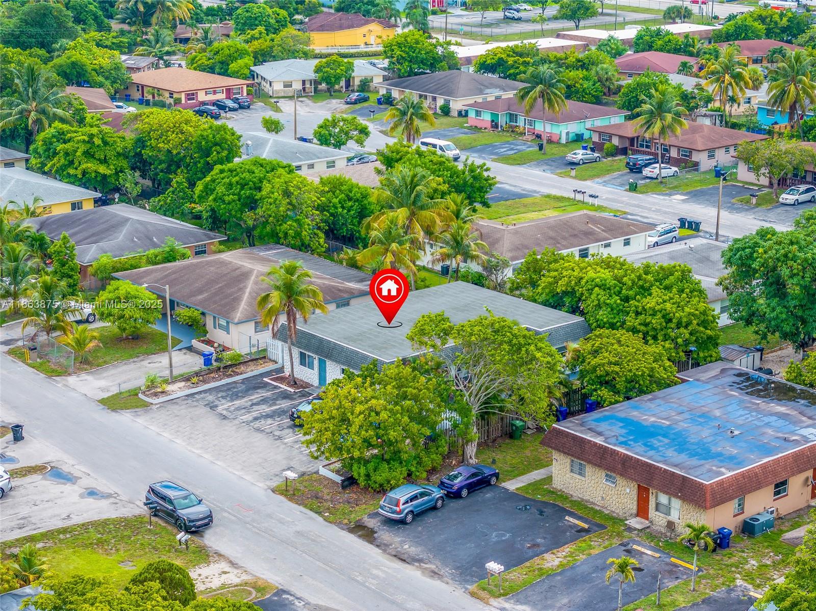 FT LAUDERDALE ESTATES - Residential Income