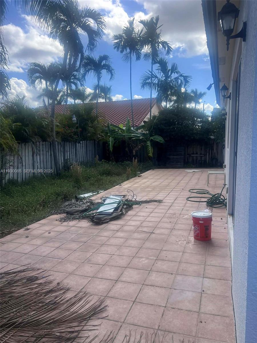 NOMAR ESTATES - Residential