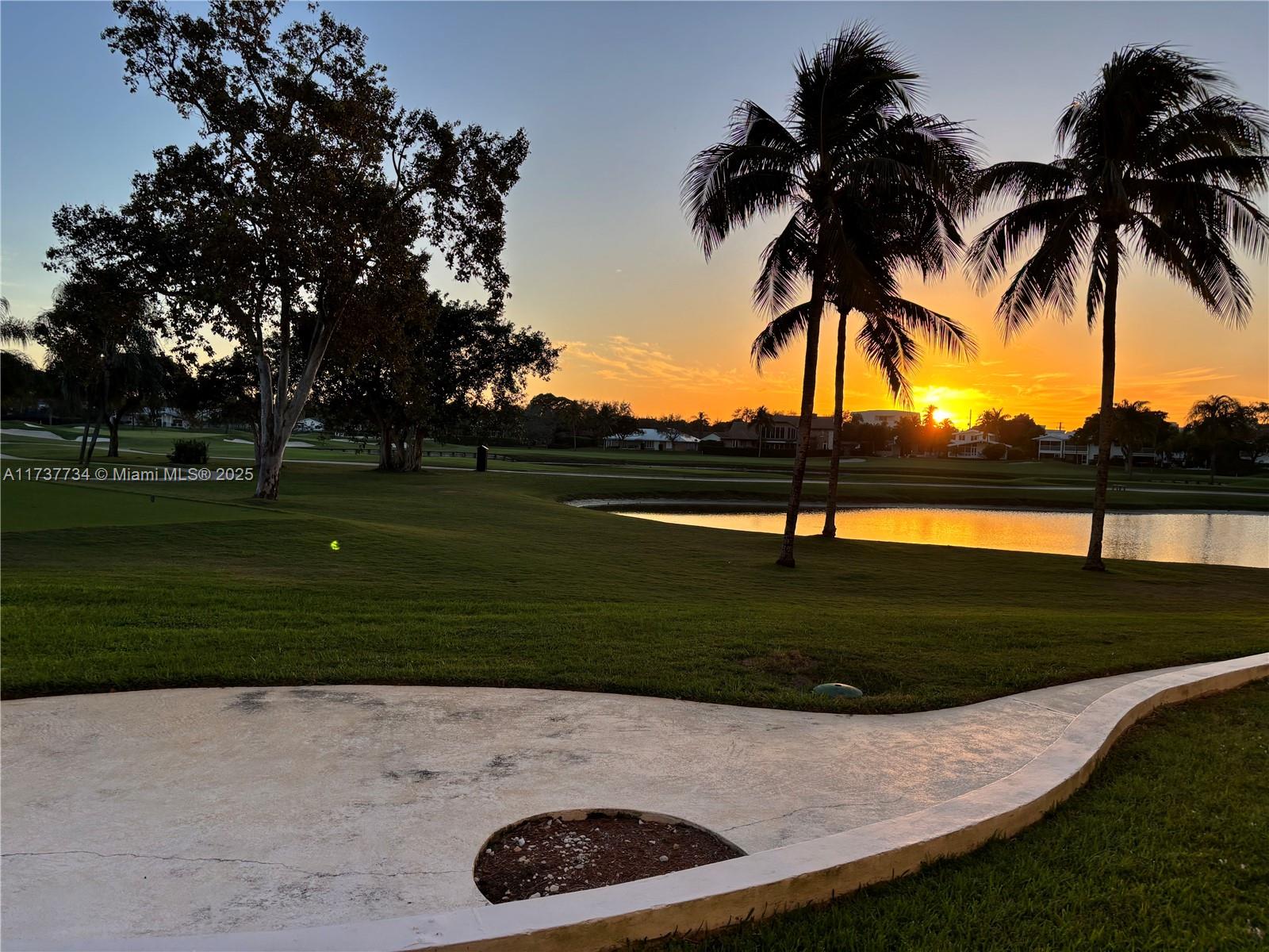 COUNTRY CLUB TOWERS CONDO - Residential
