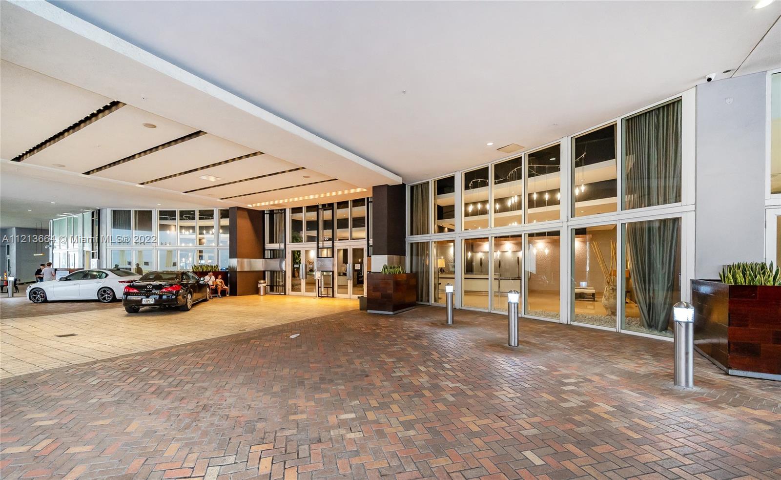 INFINITY AT BRICKELL COND - Residential Lease