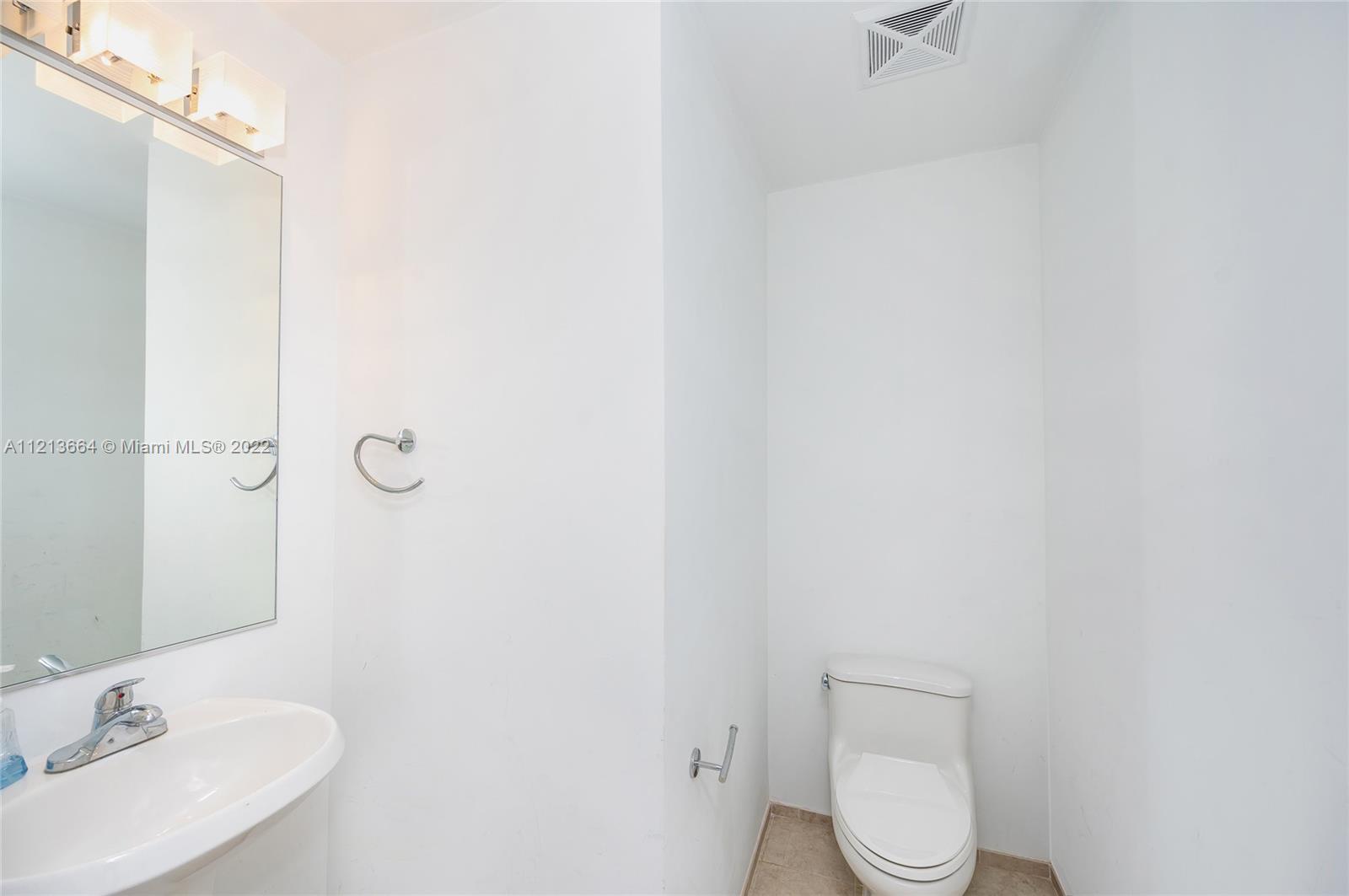 INFINITY AT BRICKELL COND - Residential Lease