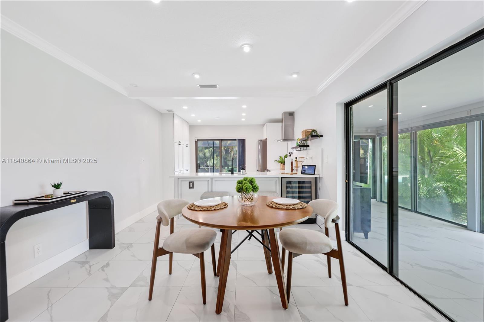 BOCA GREENS 3 - Residential