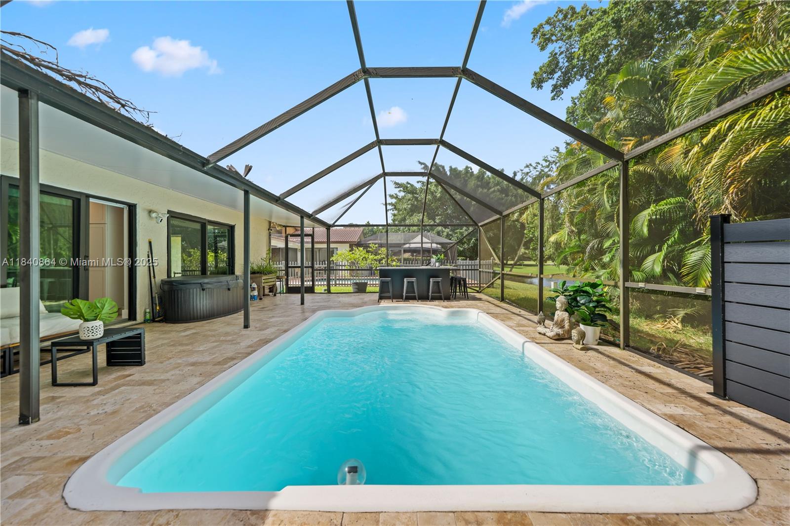 BOCA GREENS 3 - Residential