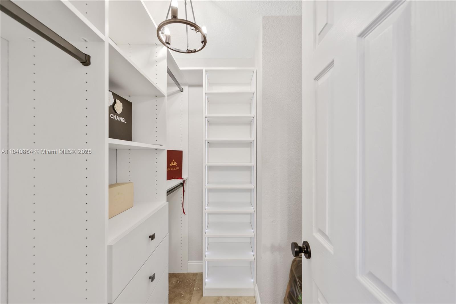 BOCA GREENS 3 - Residential