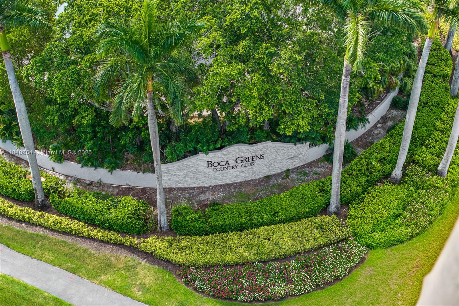 BOCA GREENS 3 - Residential