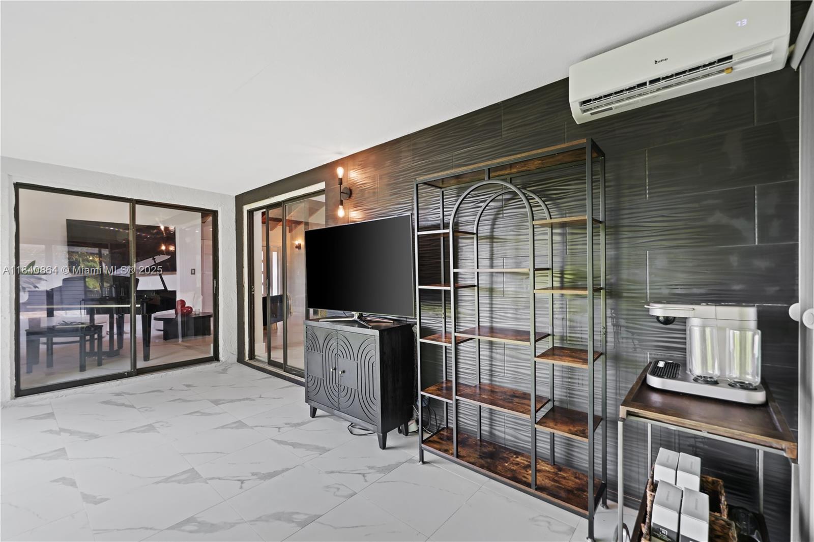 BOCA GREENS 3 - Residential