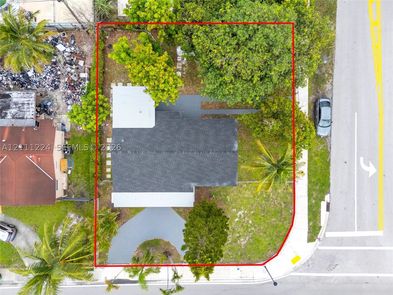 1041 NW 199th St