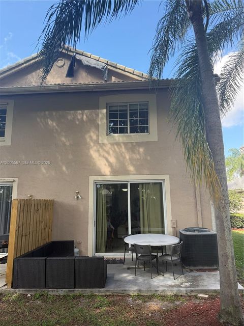 Tiny photo for 2050 Madeira Dr, Weston, FL 33327 (MLS # A12006567)