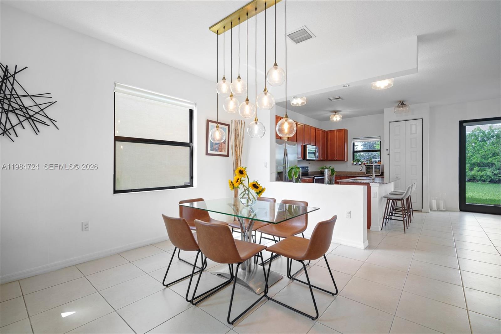 CHAMPION LAKES - Residential