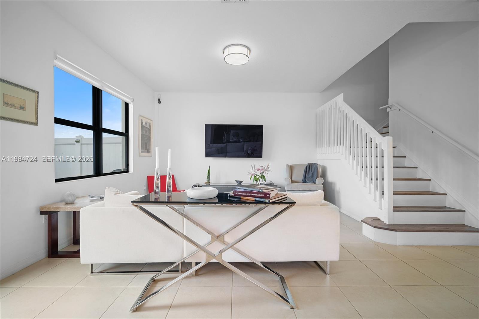 CHAMPION LAKES - Residential