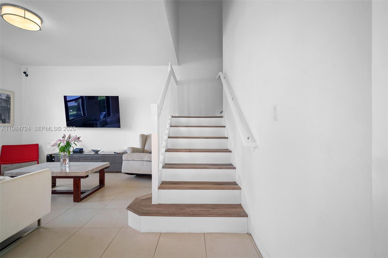 CHAMPION LAKES - Residential