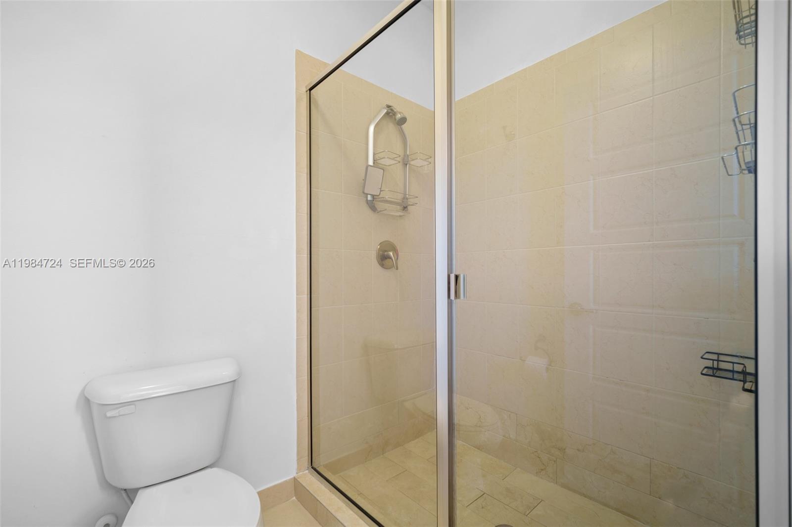 CHAMPION LAKES - Residential