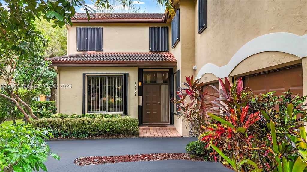 Photo of 10524 NW 10th St #A-125, Plantation, FL 33322 (MLS # A12071896)