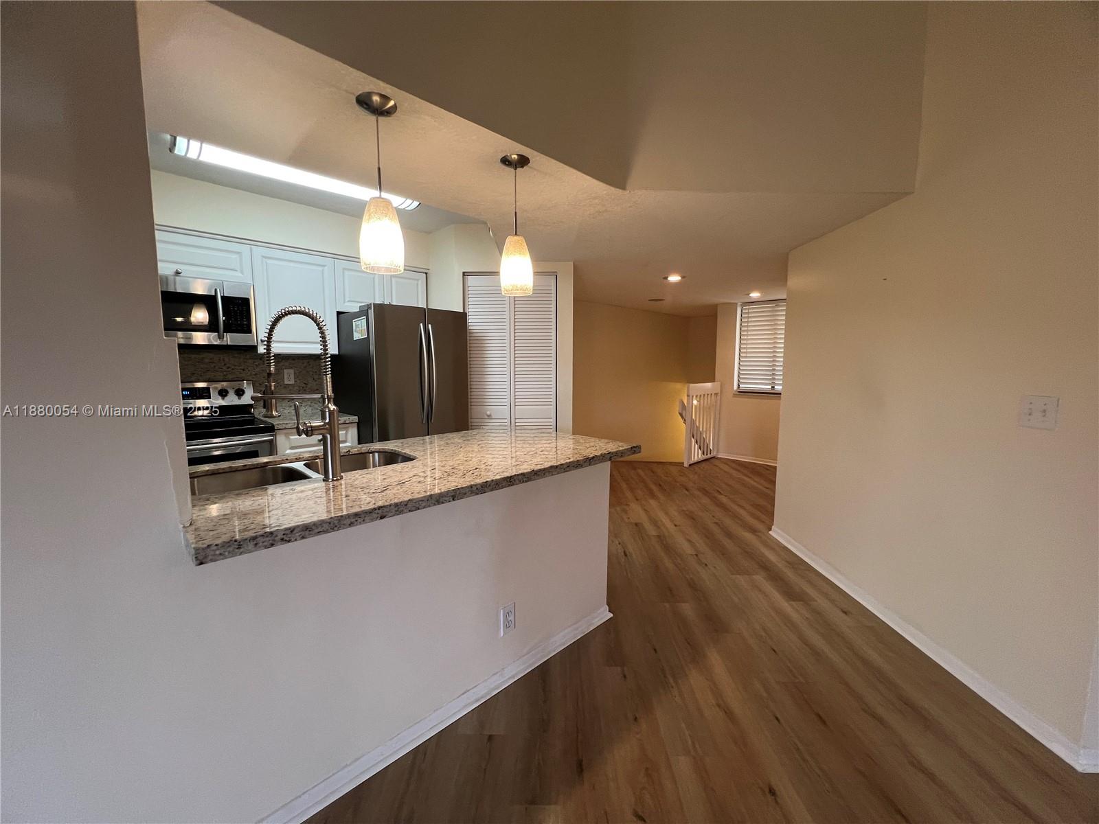 PARC VILLAGE CONDO - Residential Lease