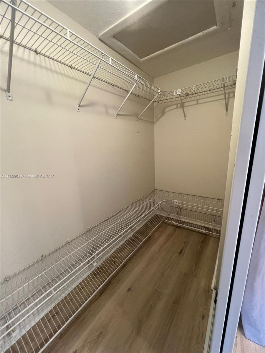 PARC VILLAGE CONDO - Residential Lease