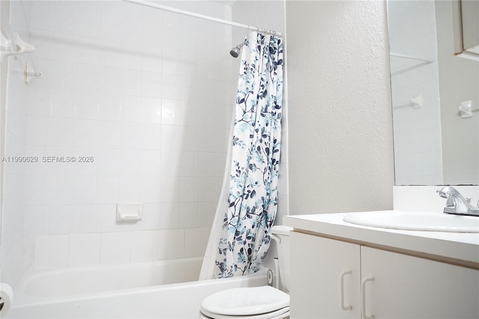 CHATEAUBLEU VILLAS AT MIDW - Residential