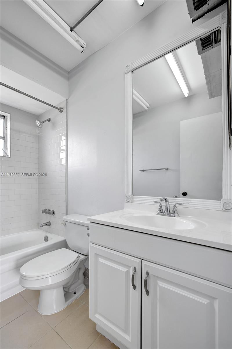 PARK PLACE CONDO - Residential