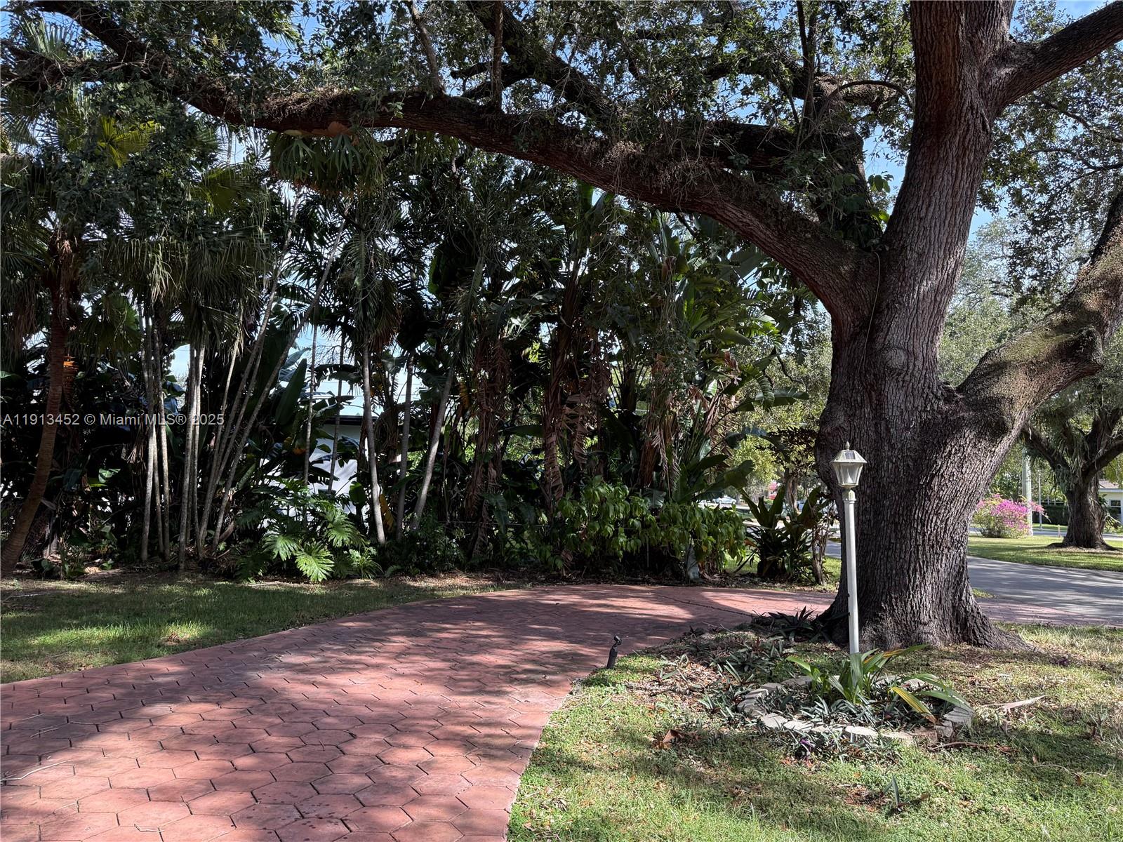 KENT ESTATES - Residential