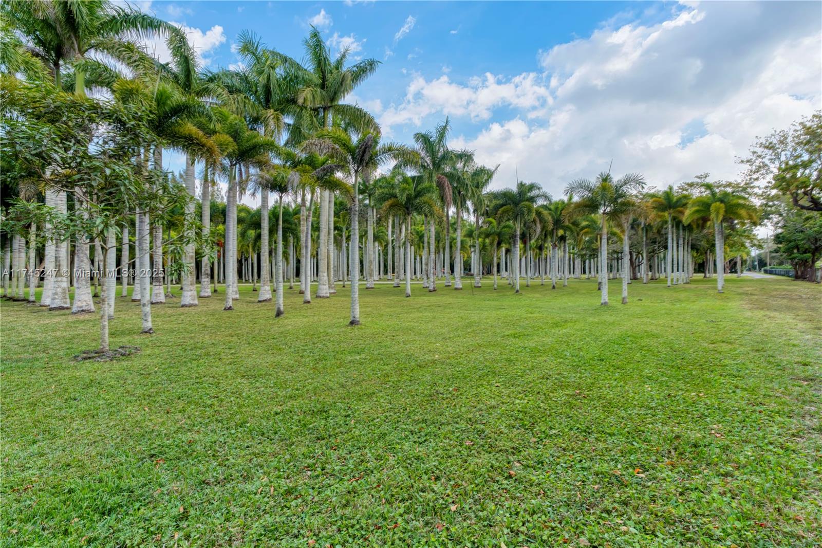 FLA FRUIT LANDS CO SUB NO - Residential