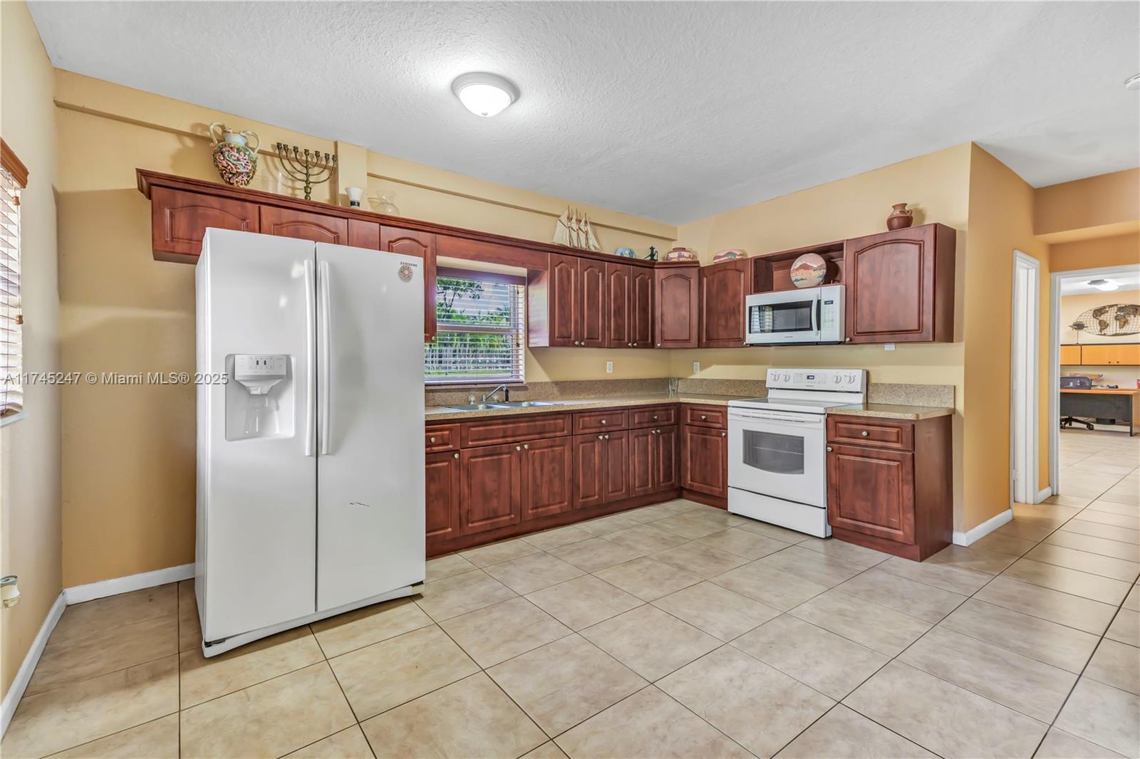 FLA FRUIT LANDS CO SUB NO - Residential