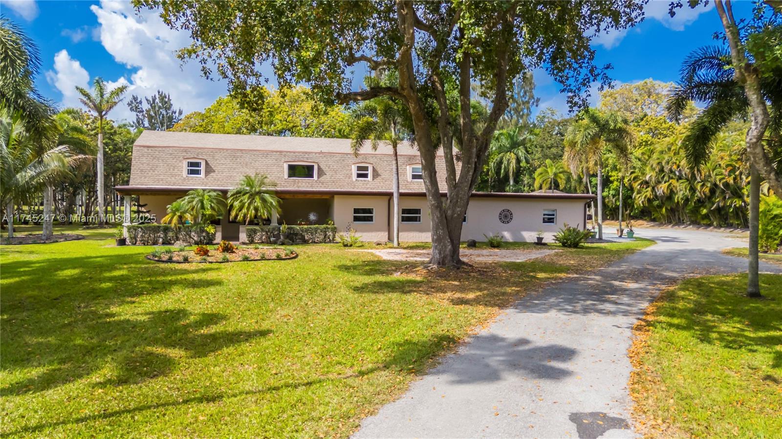 FLA FRUIT LANDS CO SUB NO - Residential