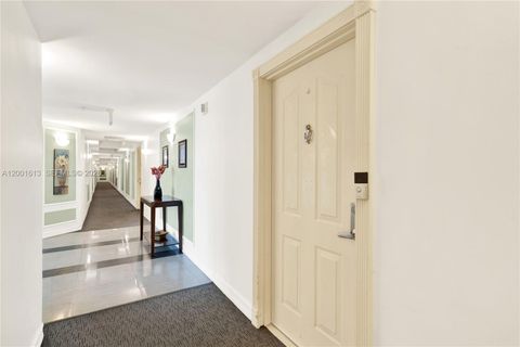 5077 NW 7th St 508 Miami FL 33126