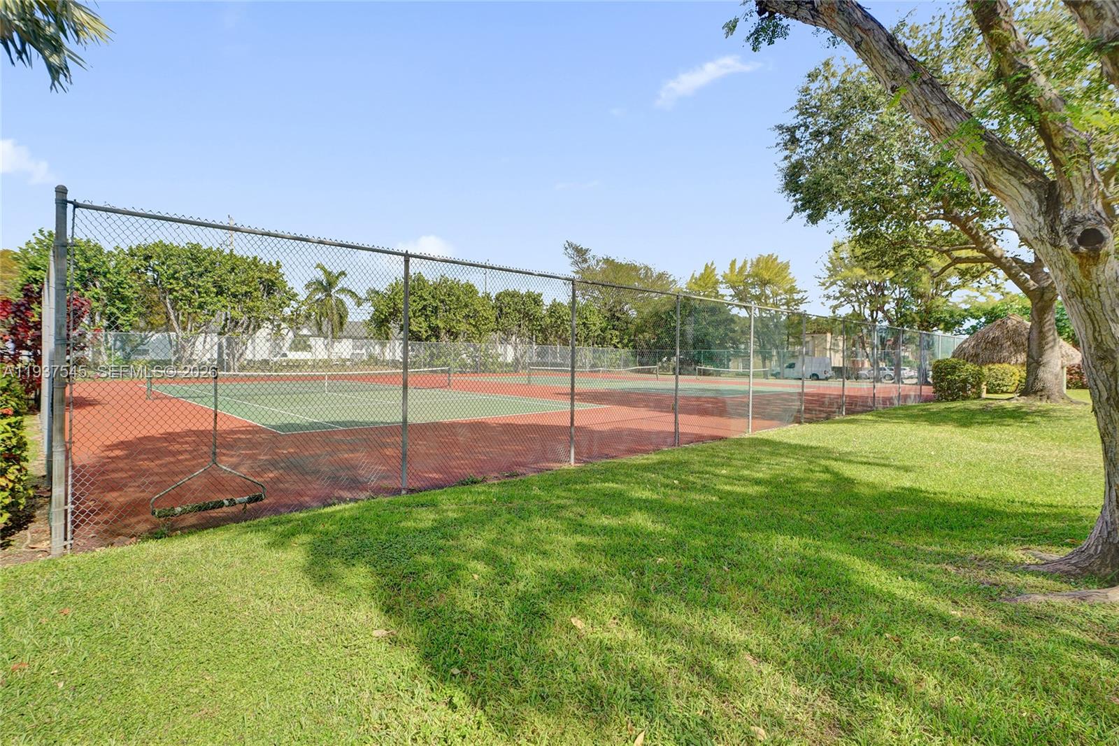 KENDALL GATE CONDO - Residential