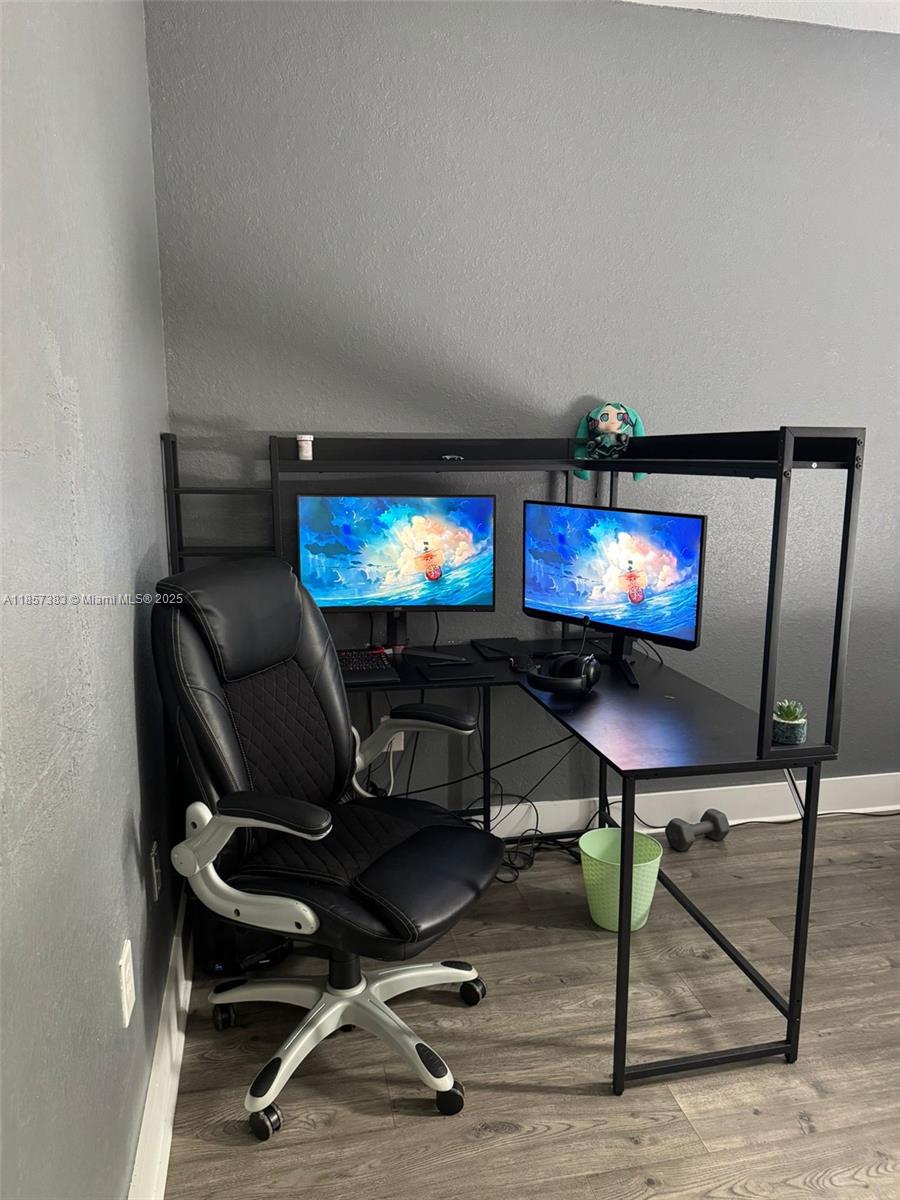 SILVER PALM EAST SEC THRE - Residential