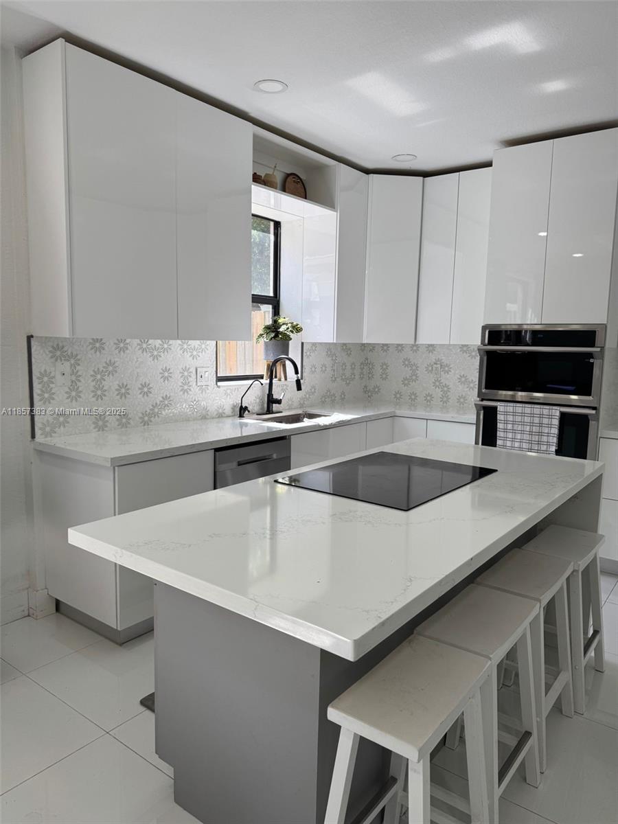 SILVER PALM EAST SEC THRE - Residential