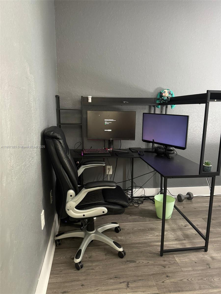 SILVER PALM EAST SEC THRE - Residential