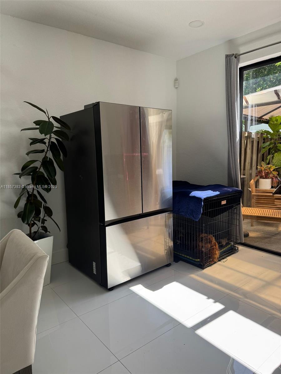 SILVER PALM EAST SEC THRE - Residential