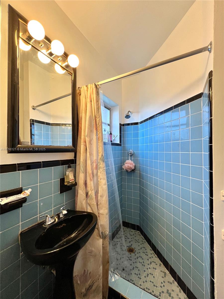 CUTLER RIDGE SEC 5 - Residential