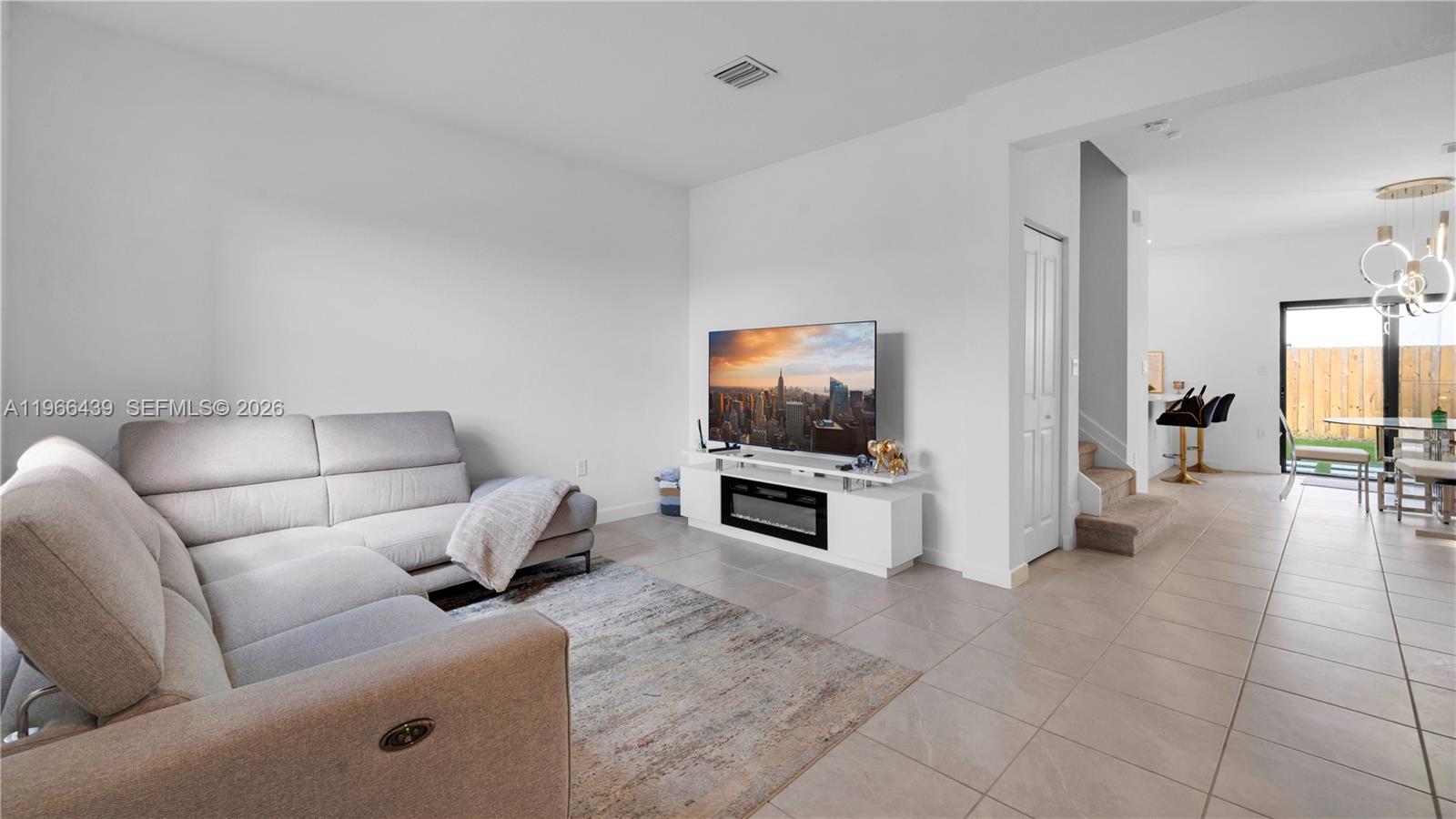 SILVER PALM RESIDENTIAL H - Residential