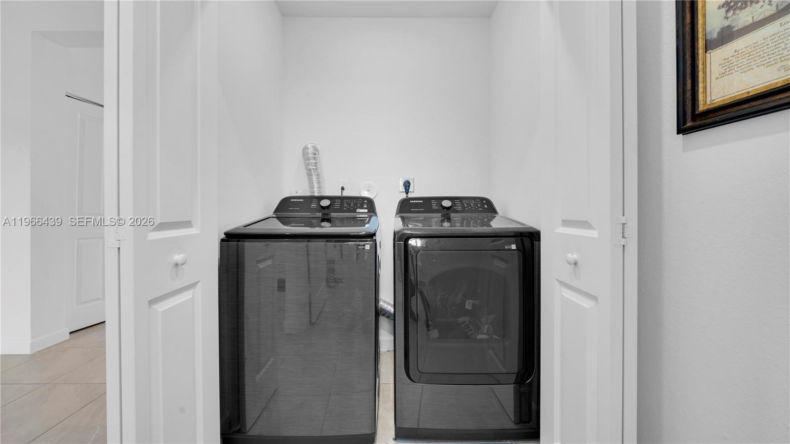 SILVER PALM RESIDENTIAL H - Residential