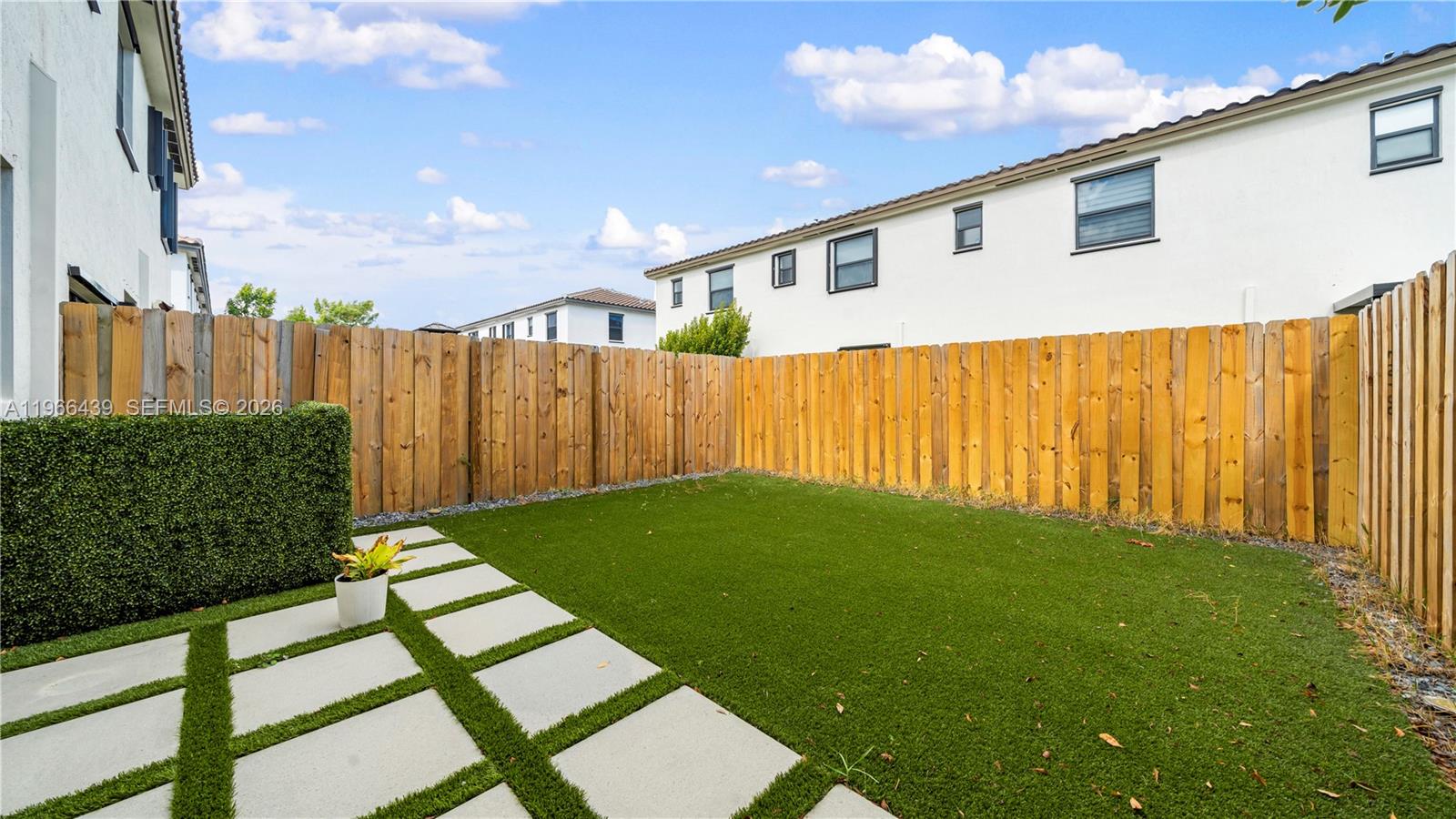 SILVER PALM RESIDENTIAL H - Residential