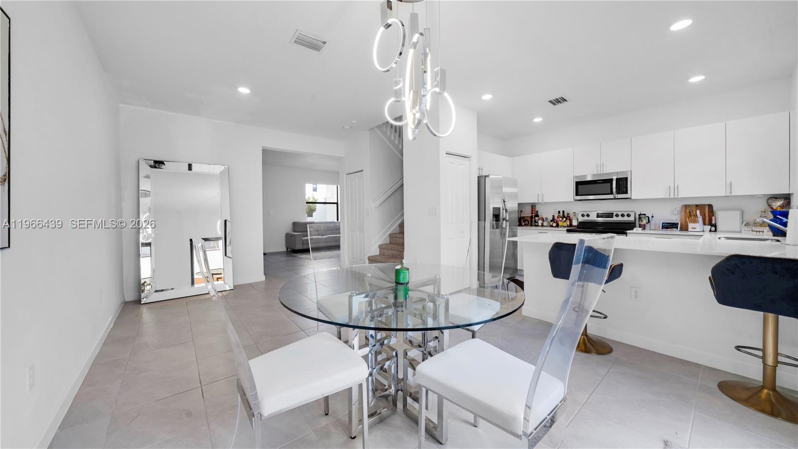 SILVER PALM RESIDENTIAL H - Residential