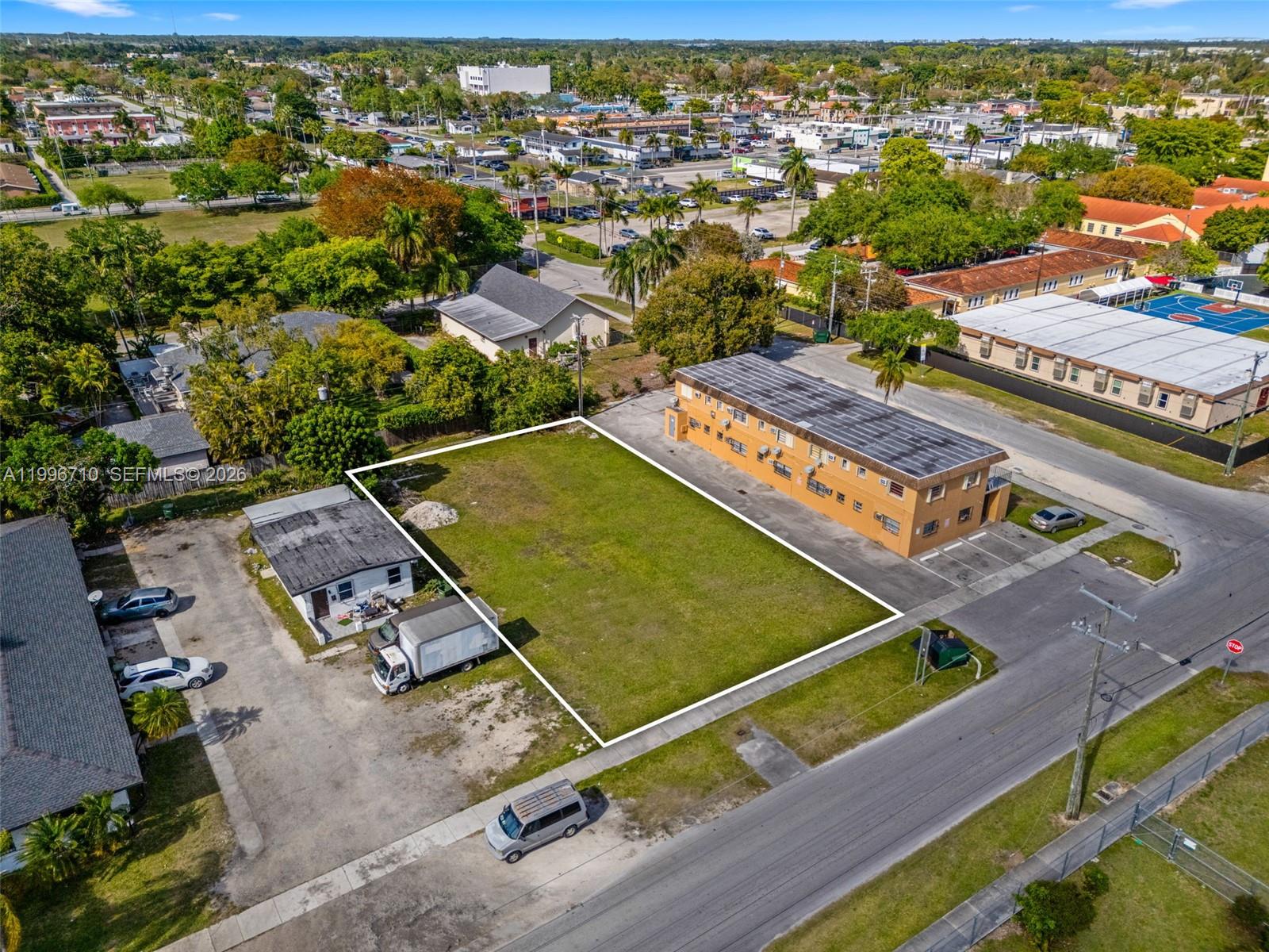 LINSCOTT ADDN - Land