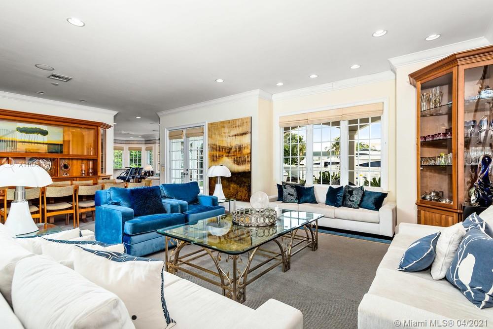 SHADY BANKS ON NEW RIVER - Residential