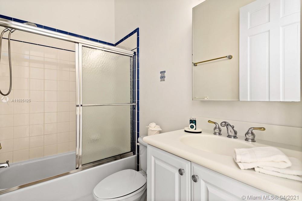 SHADY BANKS ON NEW RIVER - Residential