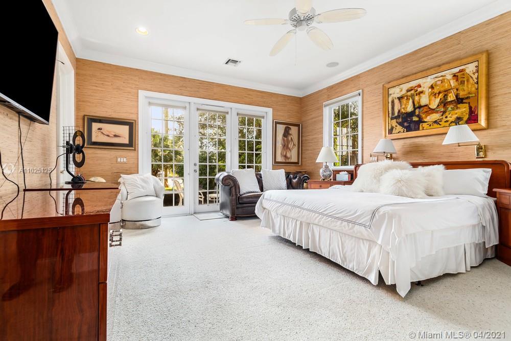 SHADY BANKS ON NEW RIVER - Residential