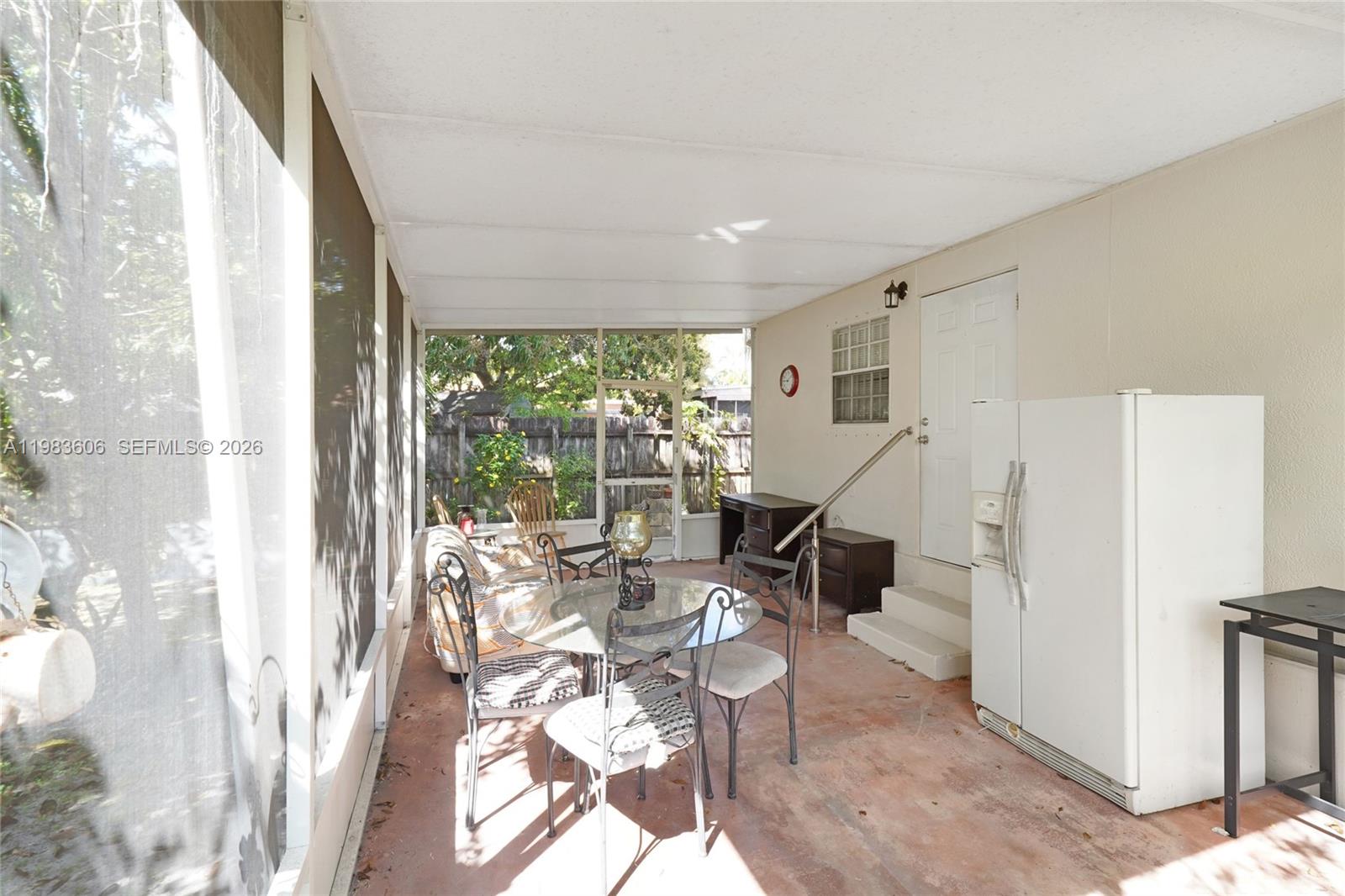 DUAL CONDO NO 1 - Residential