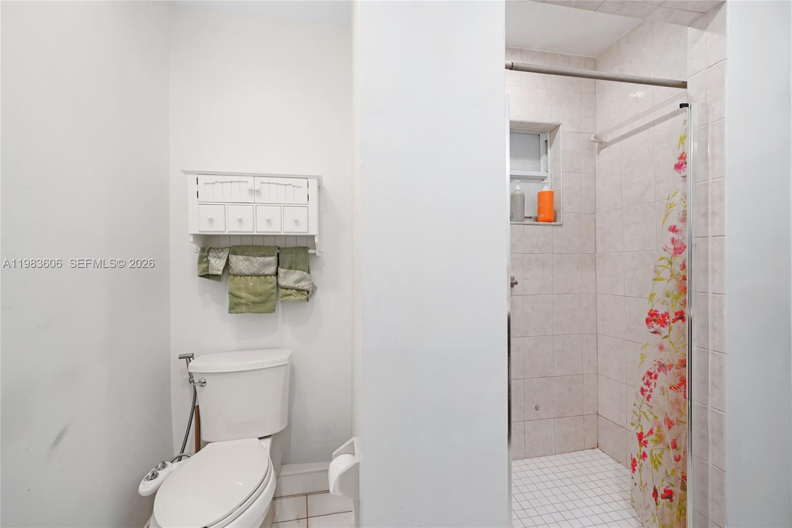 DUAL CONDO NO 1 - Residential