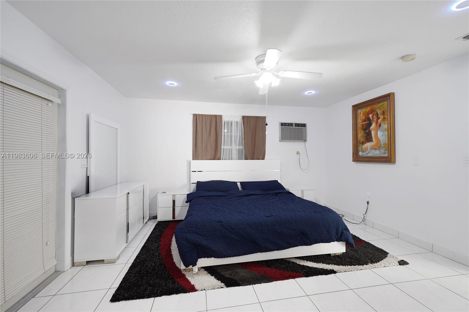 DUAL CONDO NO 1 - Residential