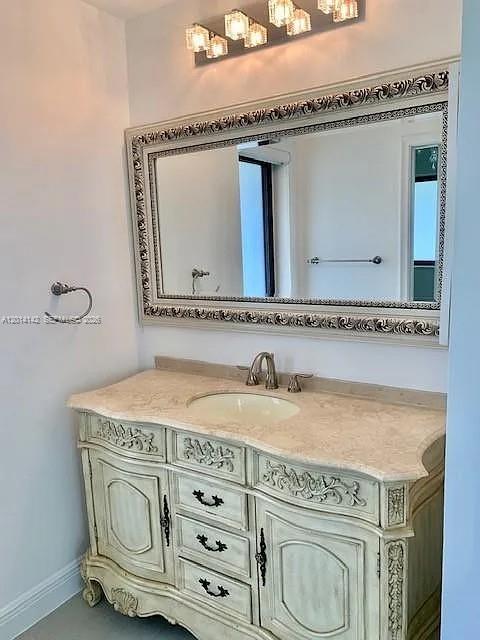 PUEBLO DEL SOL - Residential Lease