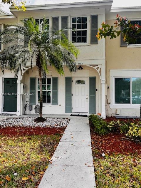 7868 Dixie Beach Cir 7868, Tamarac, Broward County, Florida - 2 Bedrooms  
3 Bathrooms - 