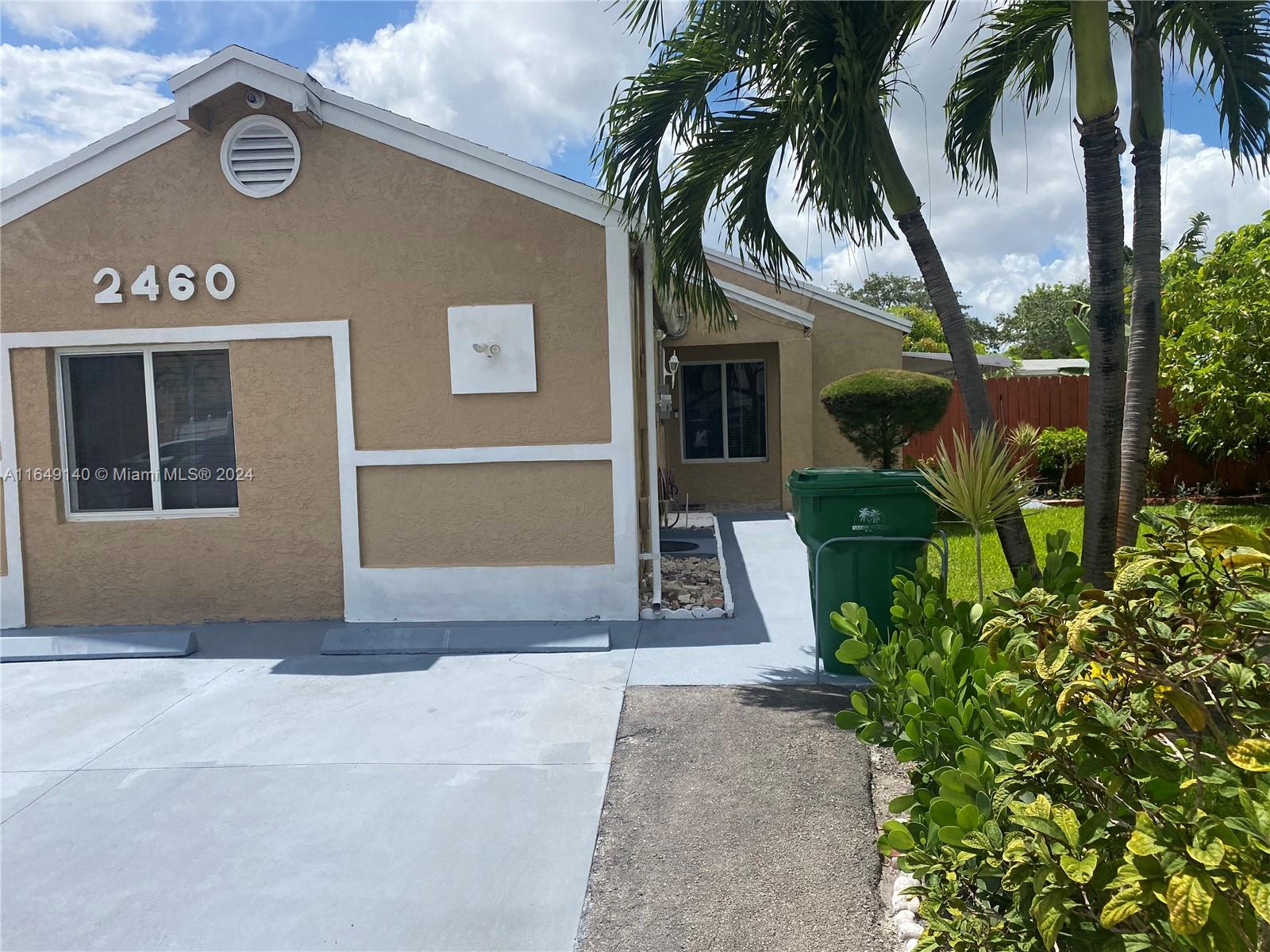 2460 Sw 85th Ave, Miramar, Broward County, Florida - 3 Bedrooms  
3 Bathrooms - 