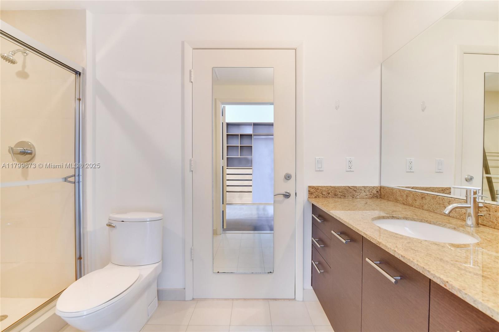 UPTOWN MARINA LOFTS CONDO - Residential Lease