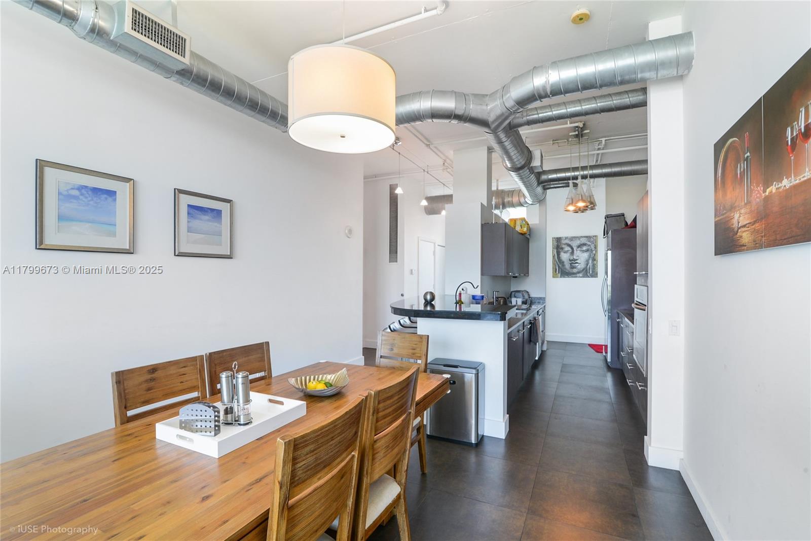 UPTOWN MARINA LOFTS CONDO - Residential Lease