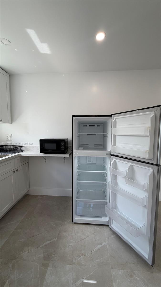 TIERRA ALTA - Residential Lease