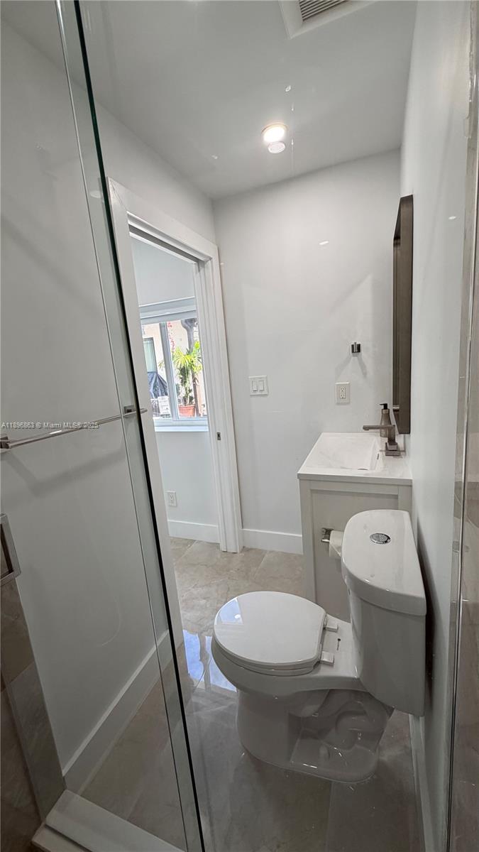 TIERRA ALTA - Residential Lease